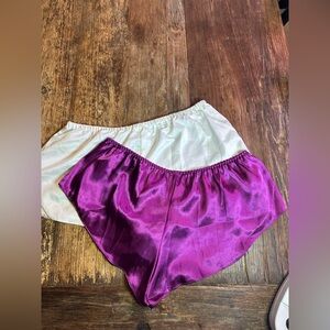 Satin shorts bundle (off white and dark pink) medium